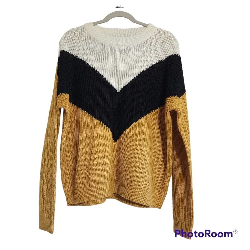 Ambiance yellow black & white sweater